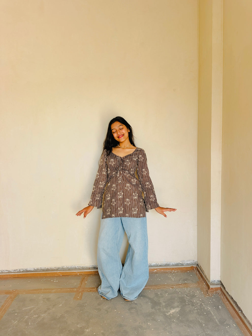 Mocha Muse Tie-Up Kurti