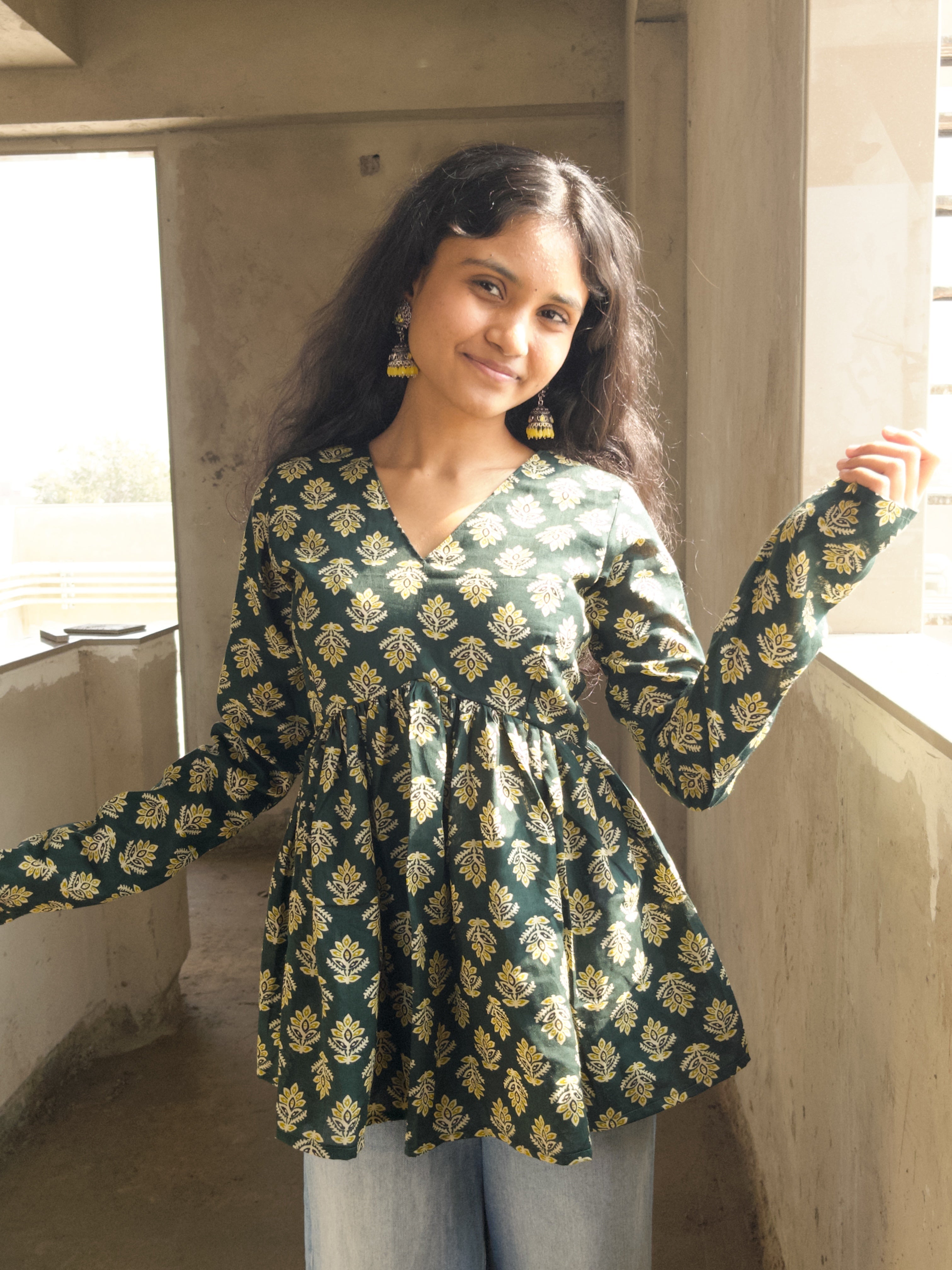 Emerald Phool Short V-Neck Kurti