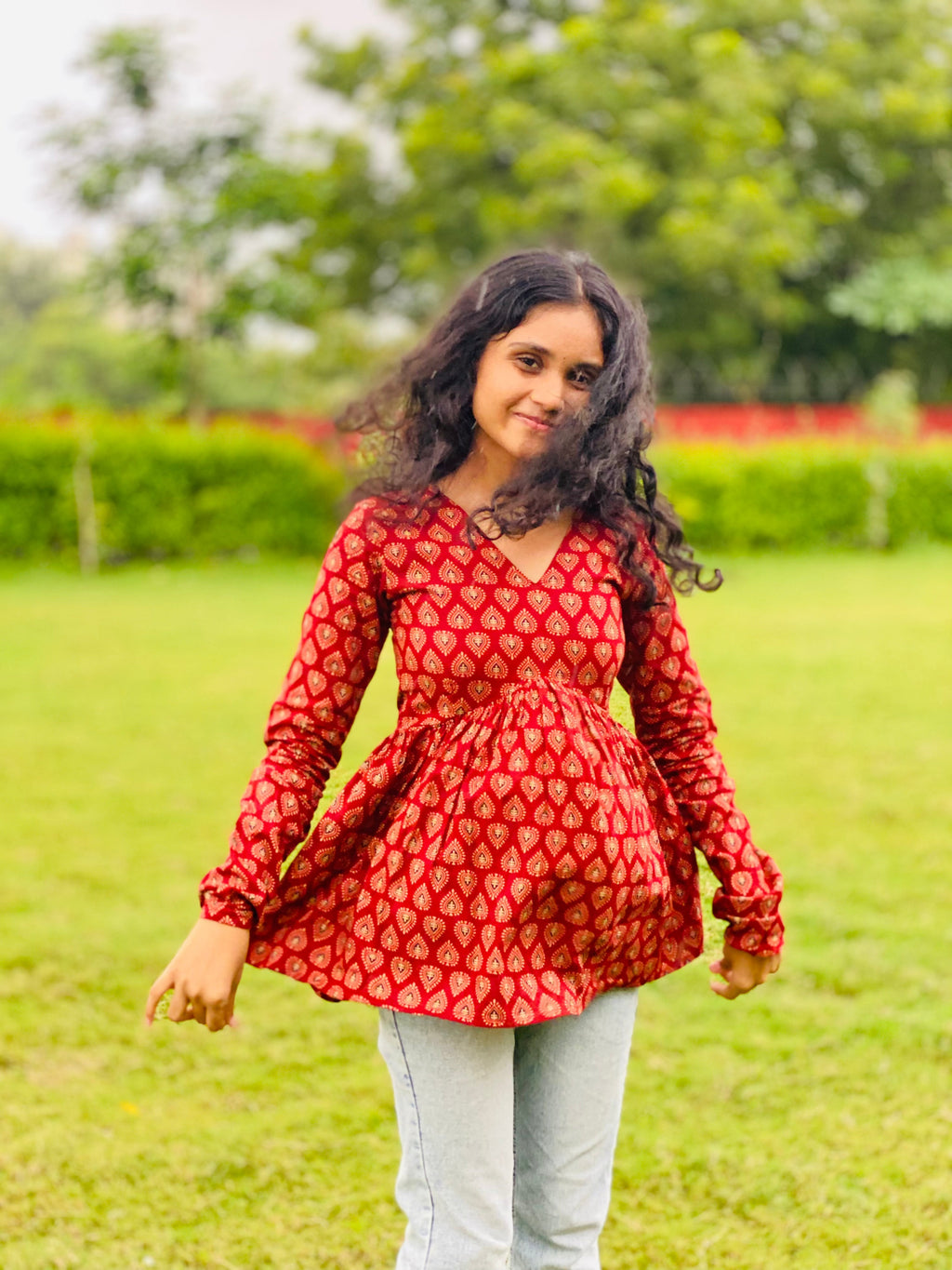 Red V Neck Full Sleeve Short Kurti